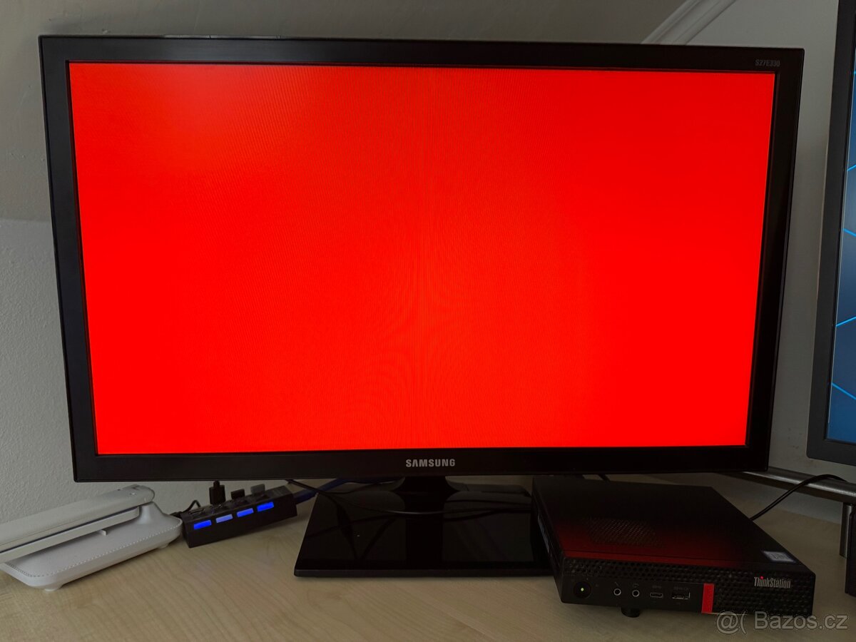 Monitor Samsung S27E330 - 2