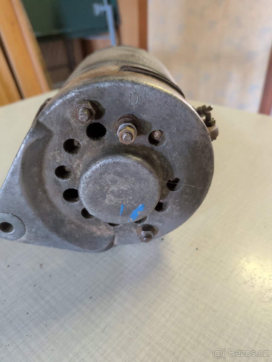Dynamo 12V 22A - 2