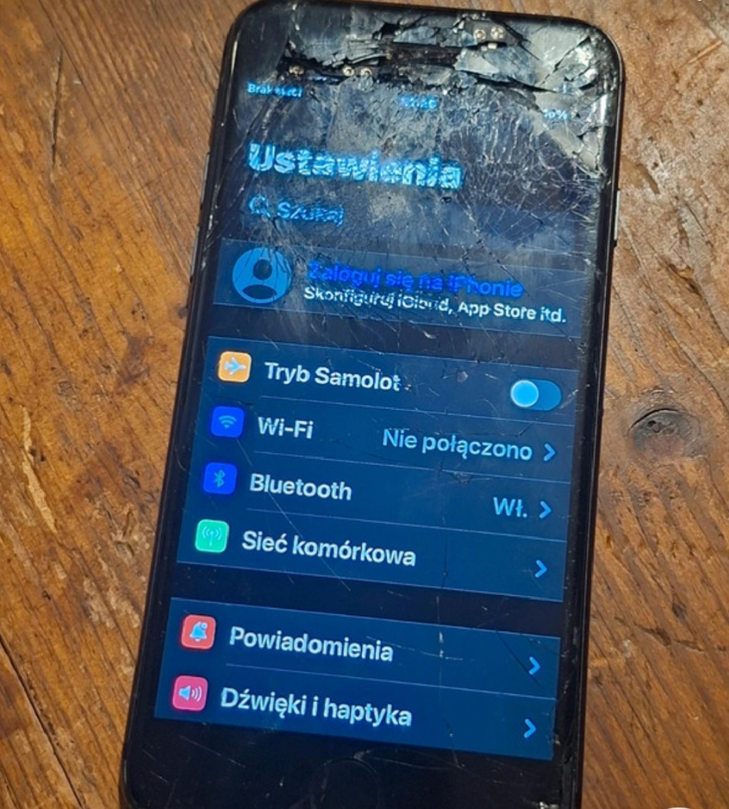 Apple iPhone 8 - 2