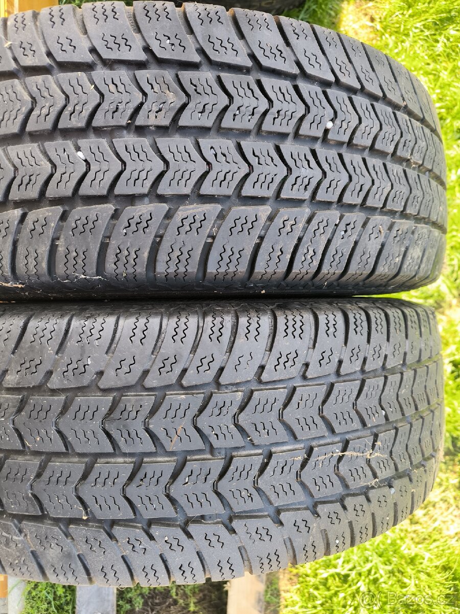 Semperit 215/65/16C - 2