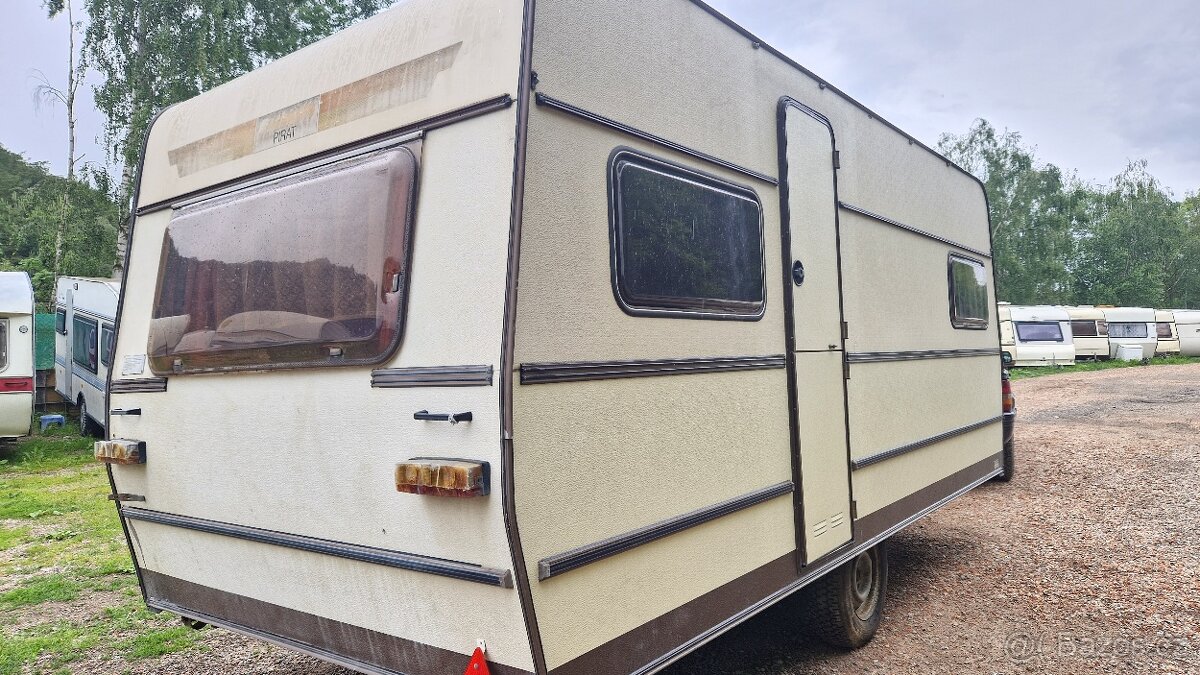 Karavan Dethleffs P - 2