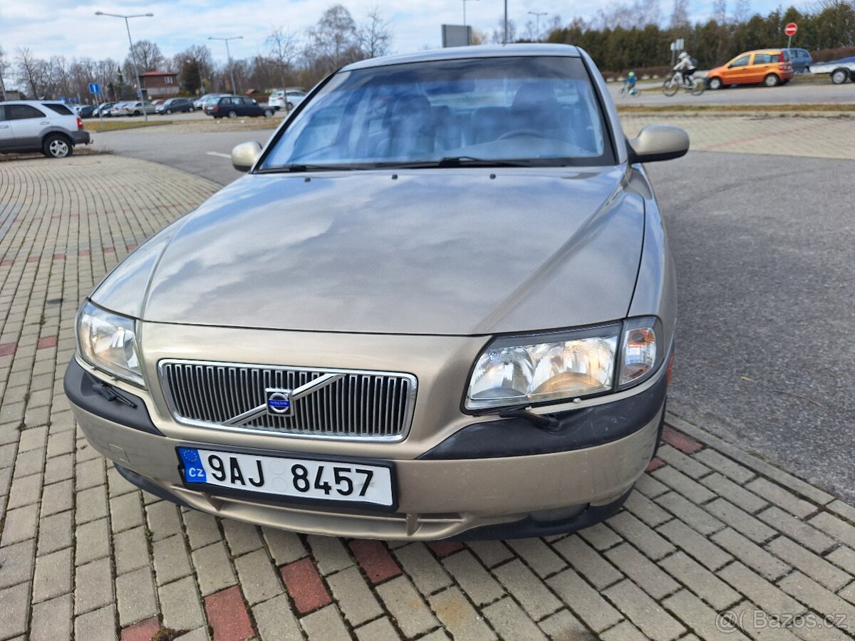 Volvo 2.8 T6 200kW - 2