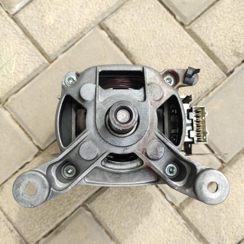 Motor pračky - Zánovní uhlíky - MCA 45/64-148/WHE12 - 2