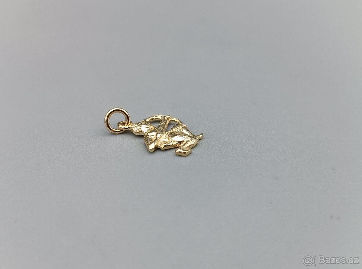 Zlatý přívěsek Střelec 1,00g, 14 kt, 585/1000 - 2