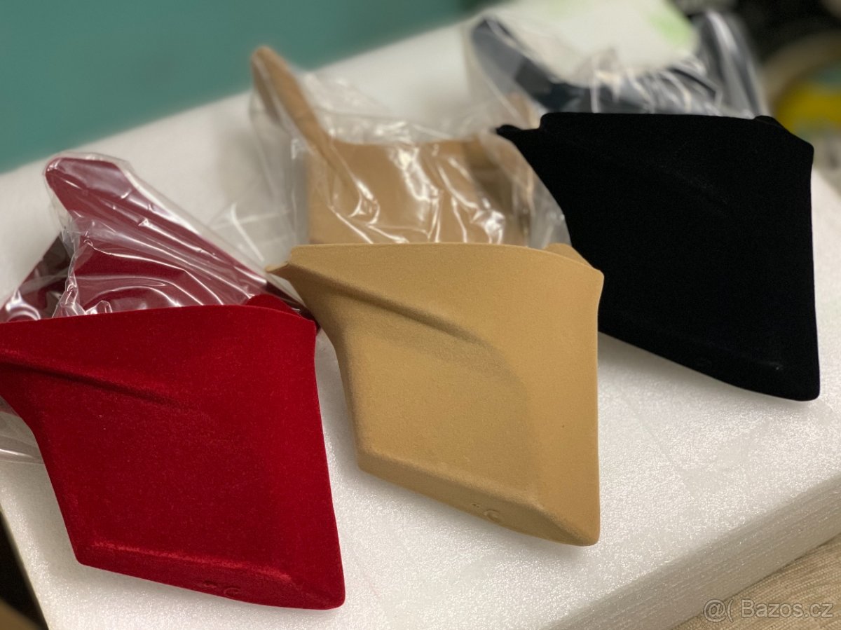 Porsche Cayenne 2011-2017 kapsičky- velká vychytávka. - 2