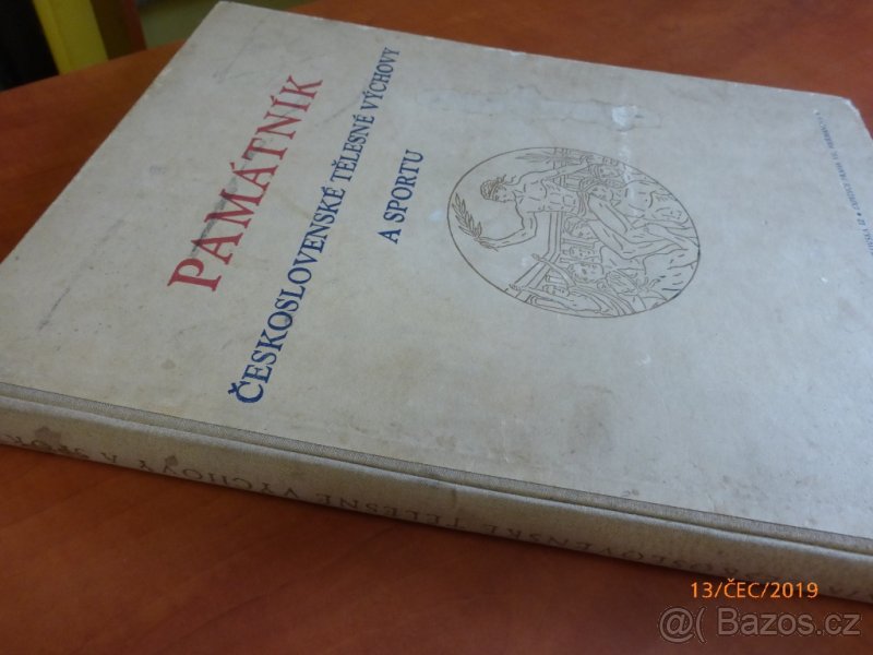 VELKÁ KNIHA O SPORTU -1.vyd.1947 // ilustr. M.NIEDERLE - 2