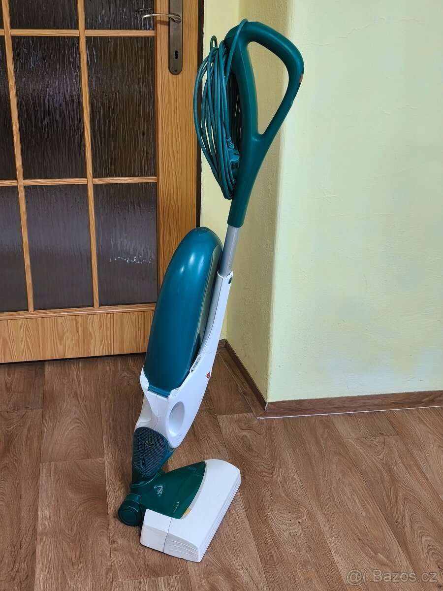 Prodám Vysavač VORWERK KOBOLD 136 s elektronickou klepaci hl - 2