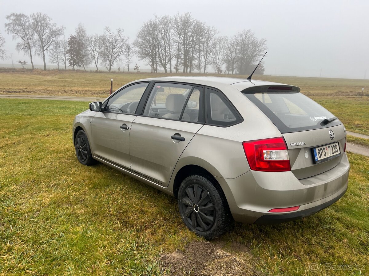 Škoda rapid spaceback 1.6 TDi 66 kW - 2