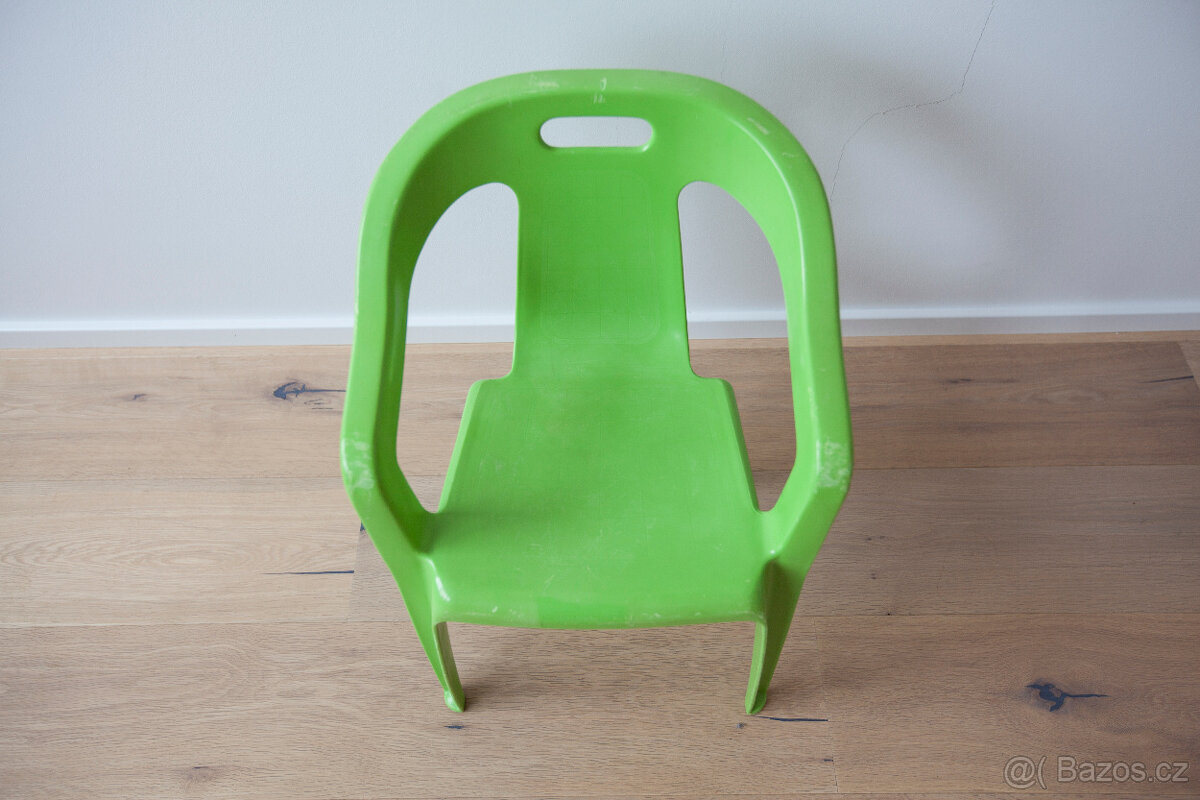 Dětská plastová židle - 2