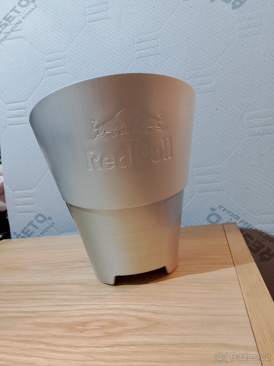 Eiskybl Red Bull - 2