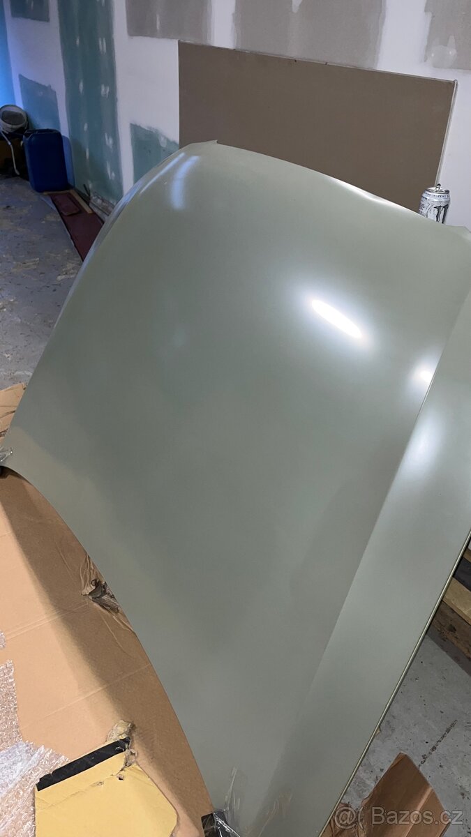 Kapota Audi Q5 8R - 2