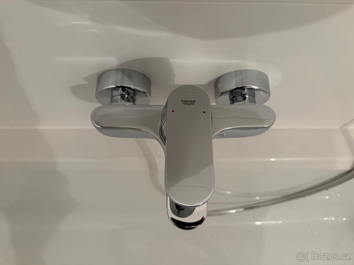 Vanová baterie se sprchou – jako nová - 2