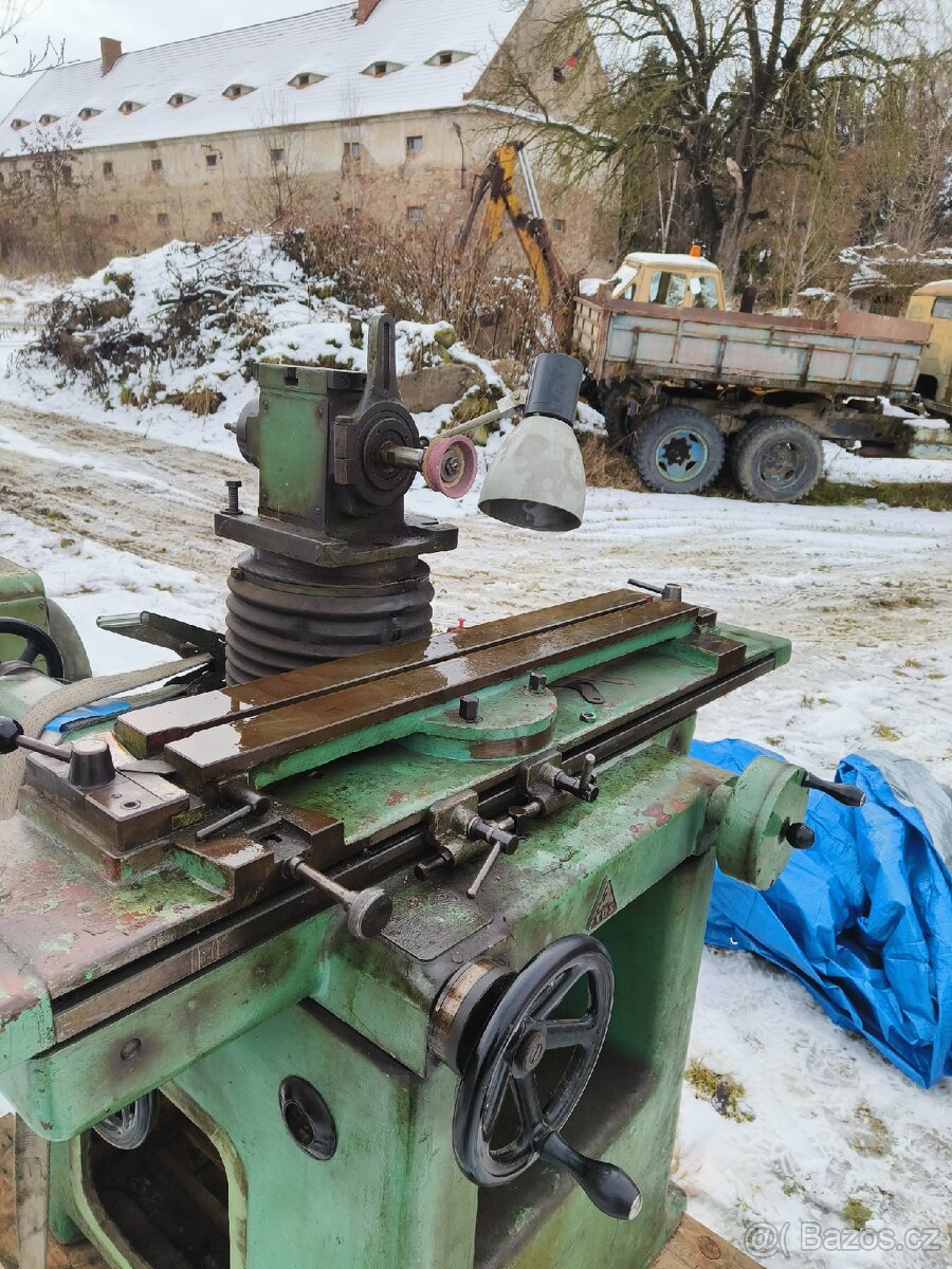 Nástrojová bruska Kameníček BN102 - 2