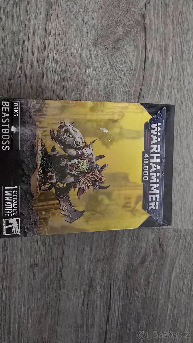 Prodám Warhammer 40.000 úplně nové - 2