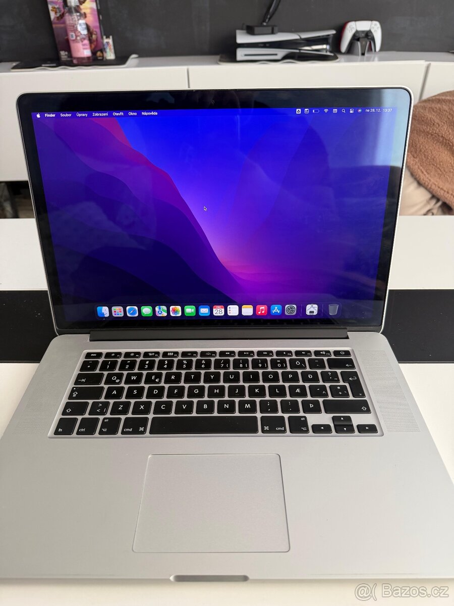 MacBook Pro 16” Retina (Mid 2015) – 16 GB RAM / i7 - 2