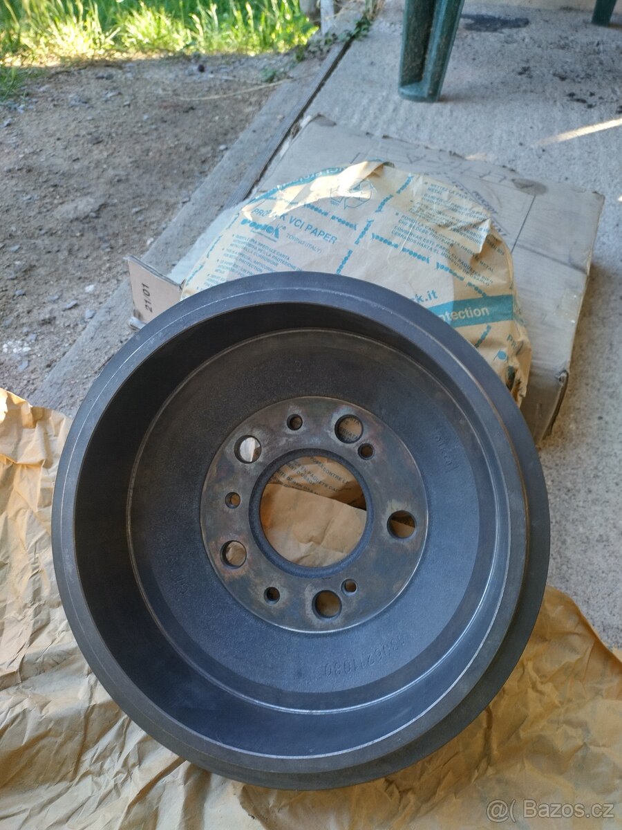 Peugeot Boxer - zadní bubny - 2