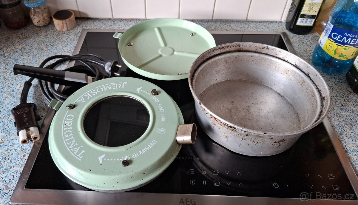 Remoska Typ 500 funkční - 2