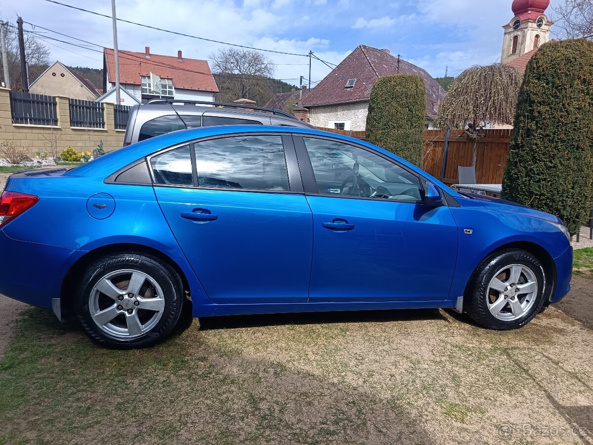 Chevrolet cruze 1,6 - 2