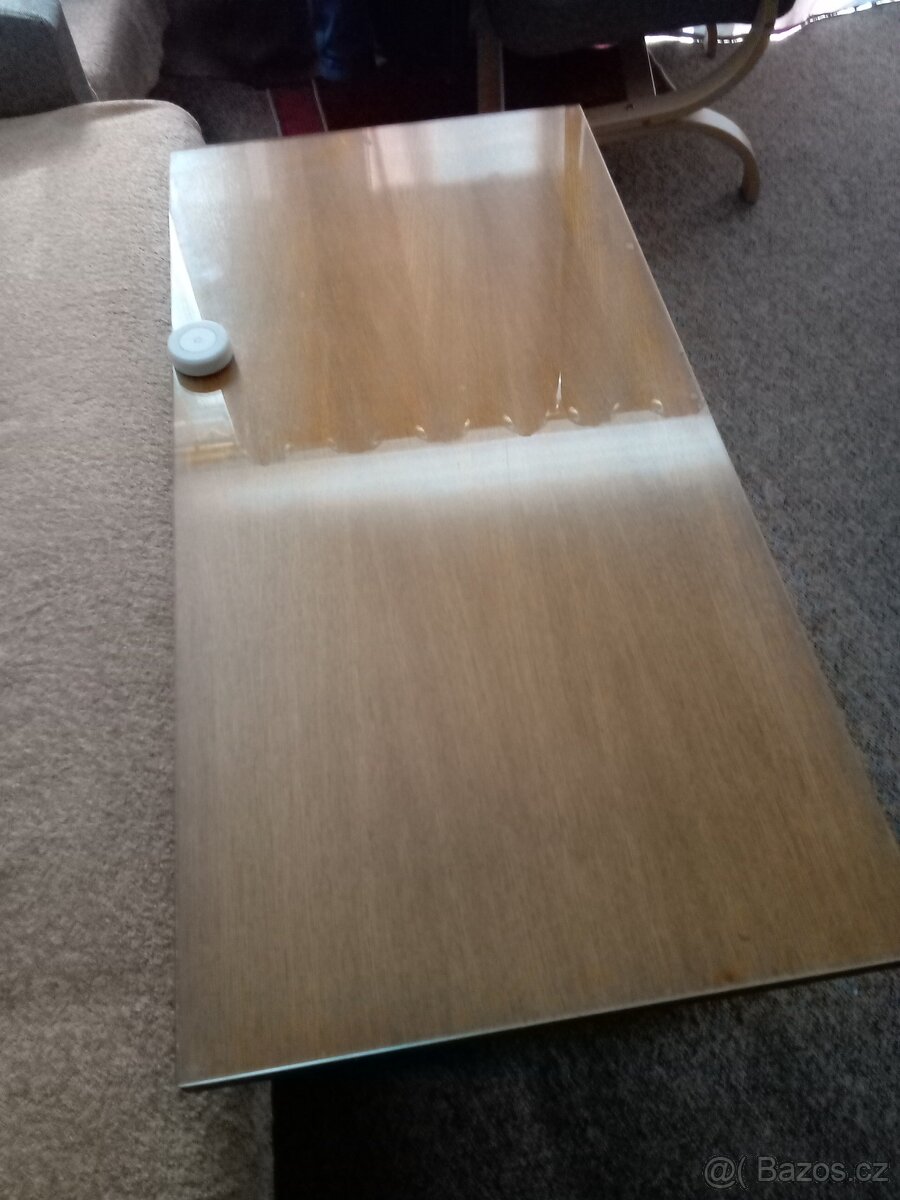 Konferenční stolek - 2