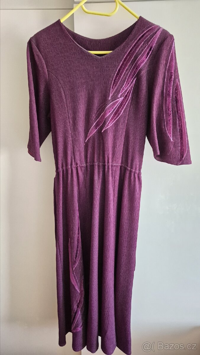 Dámské šaty - 2
