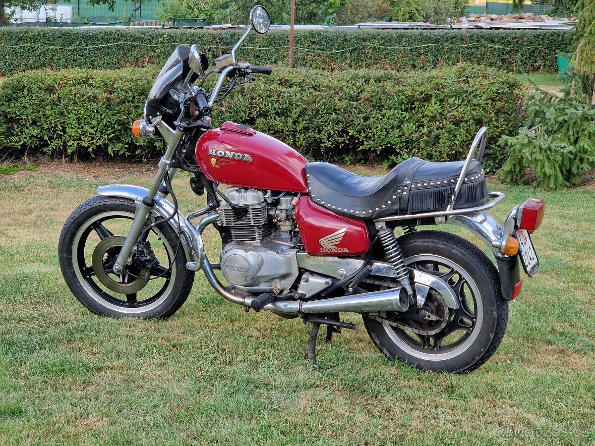 Honda CM 400 - 2