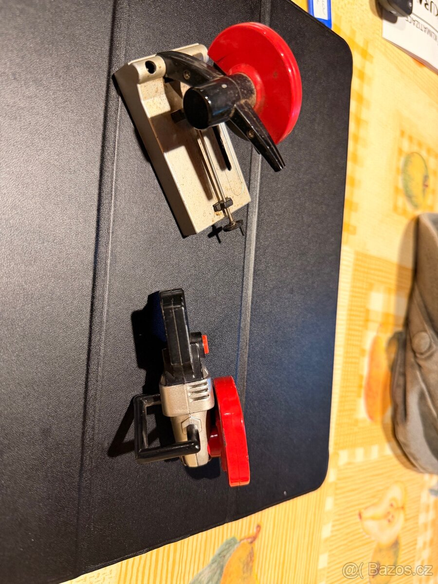 Staré zapalovače - 2