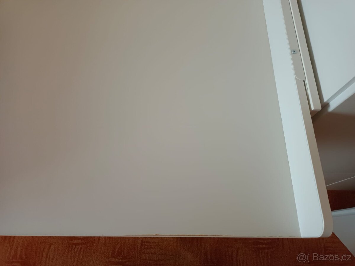 Přebalovací pult - 2