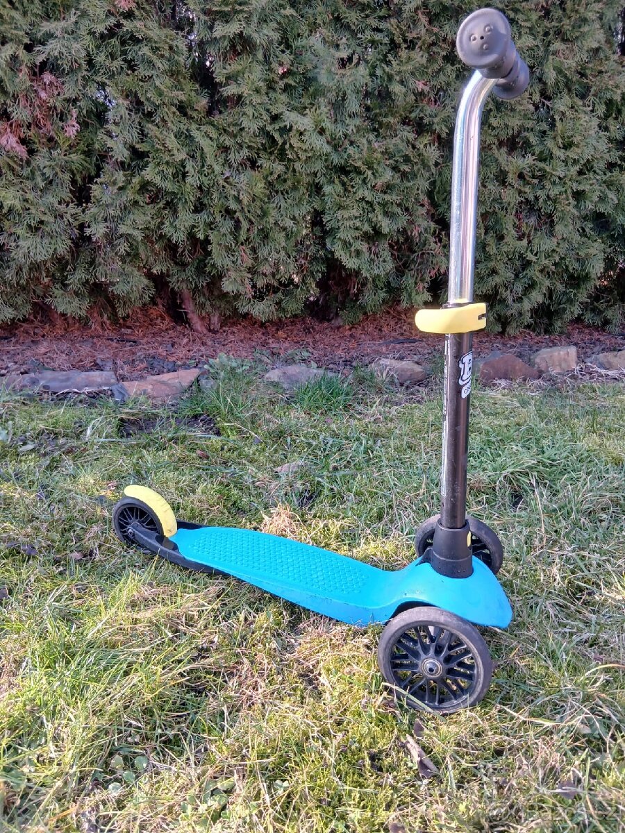 2x koloběžka Decathlon B100 - 2