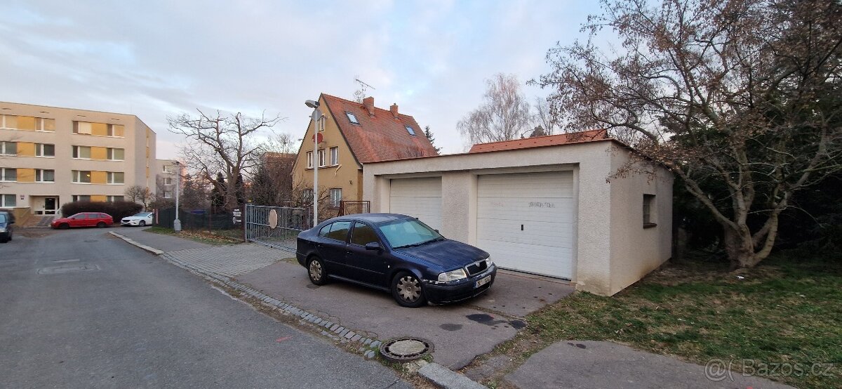 Tašky bobrovky, střecha, střešní tašky - 2