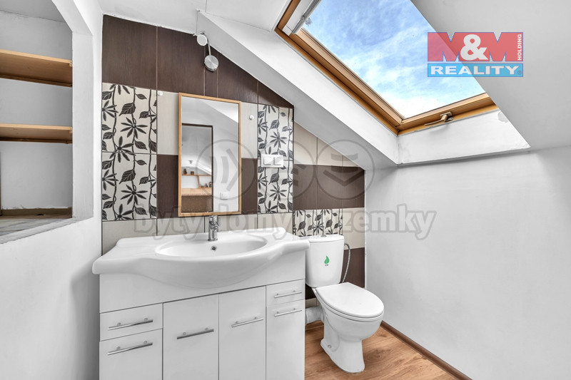 Prodej rodinného domu se zahradou, 338 m², Kunvald - 2
