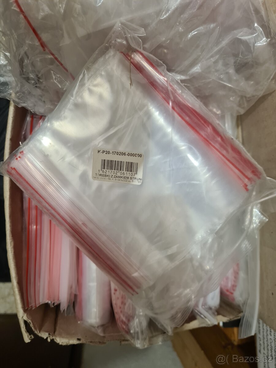 Uzavíratelné zip sáčky 150x200 - 2