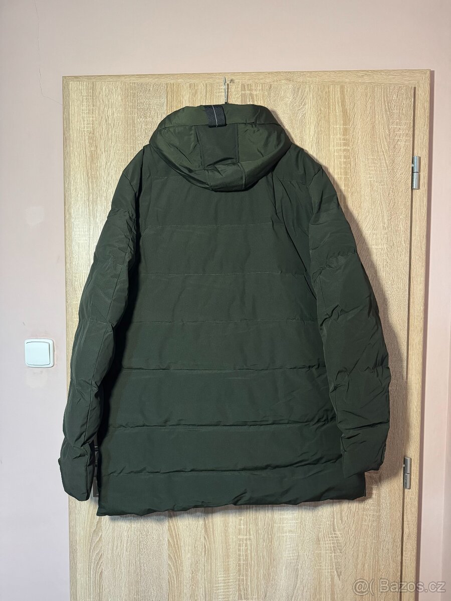 Dlouhý zimní prošívaný kabát - 2