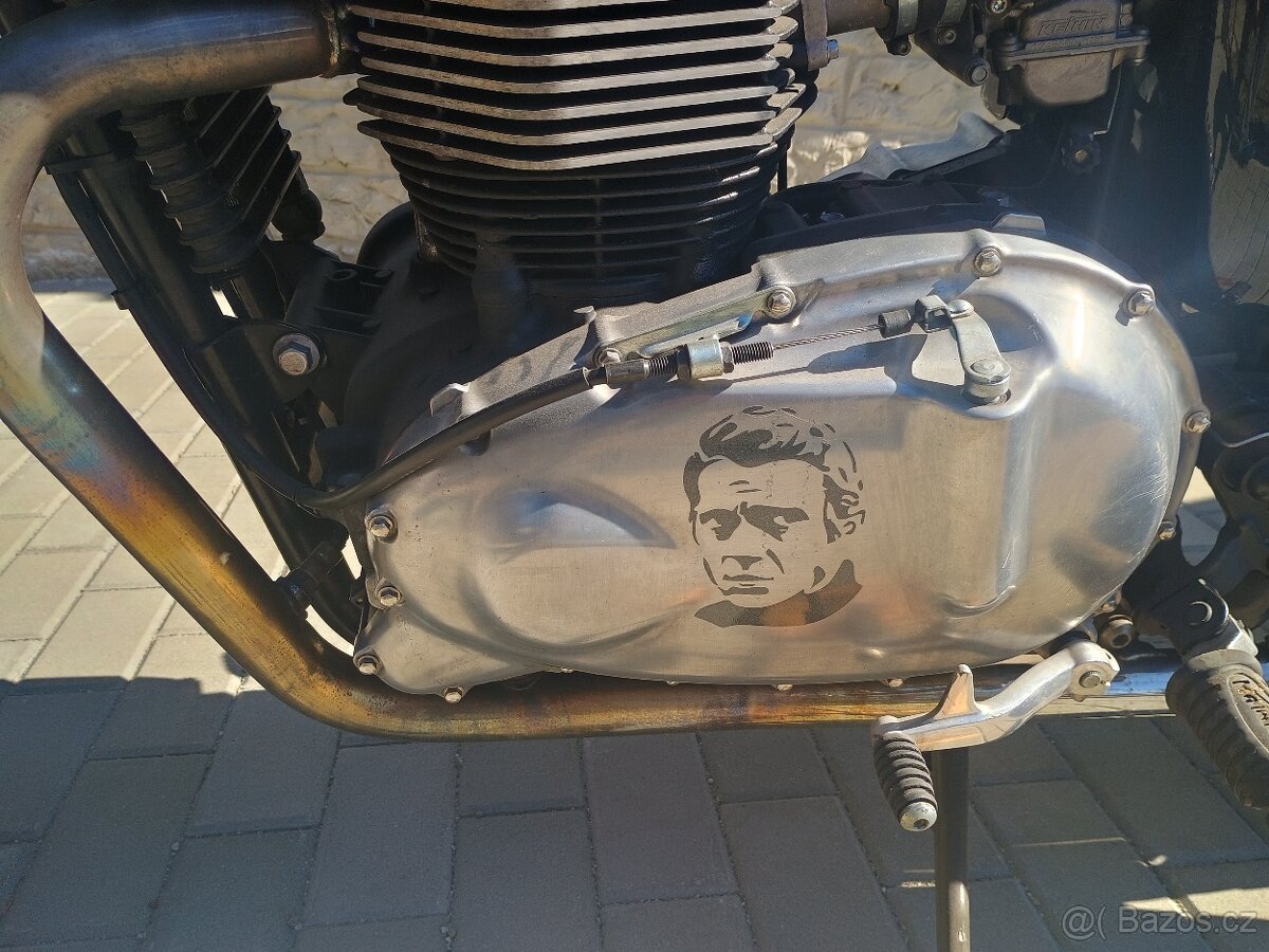 Triumph Bonneville SE Café racer - 2