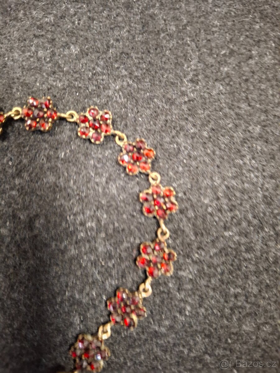 NÁRAMEK A MINI PŘÍBOR - 2