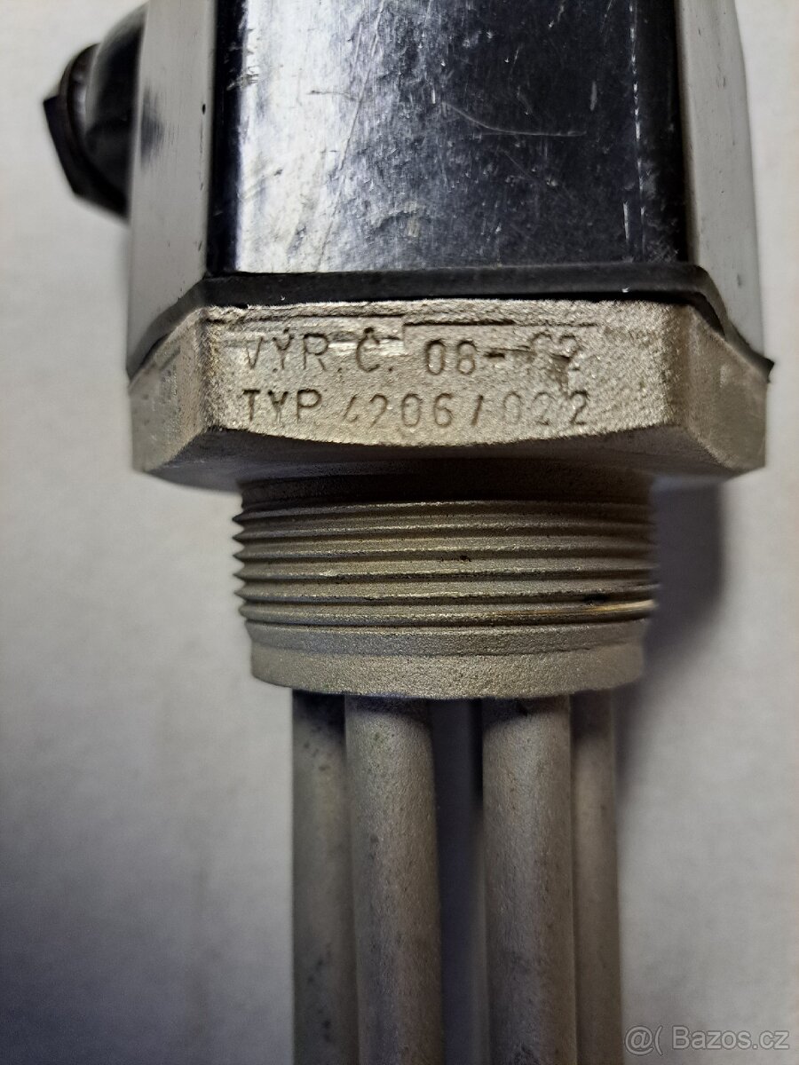 Topné těleso 2000W/230V - 2