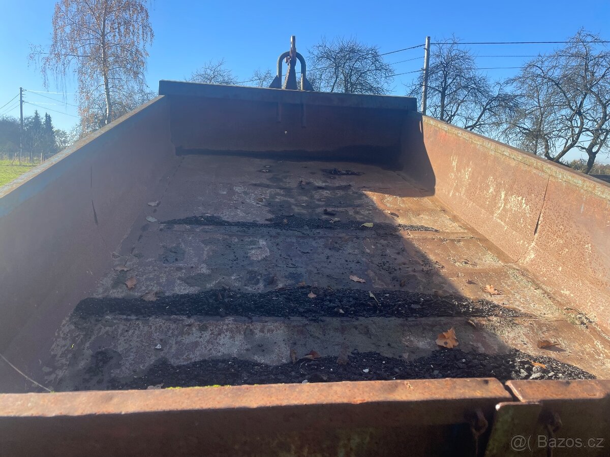 Avie hákový kontejner - 2