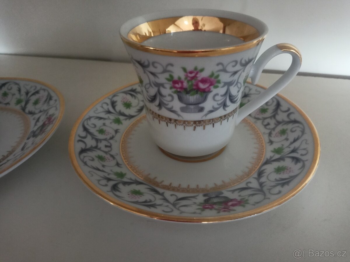 Krásné 2 retro zlacené hrnečky s podšálky - 2