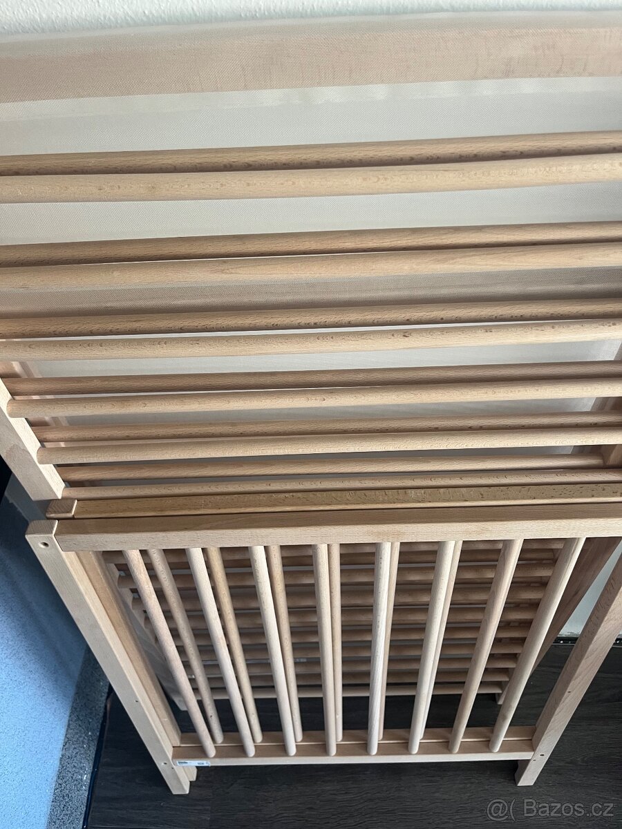 Postýlka s matrací - 2