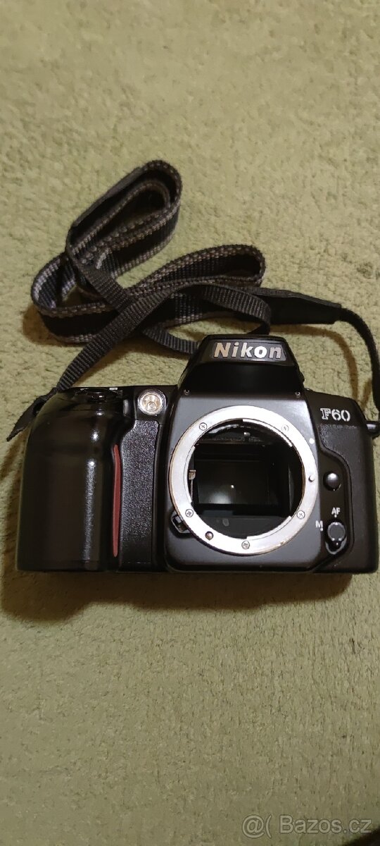 Tělo fotoaparátu NIKON F60 - 2