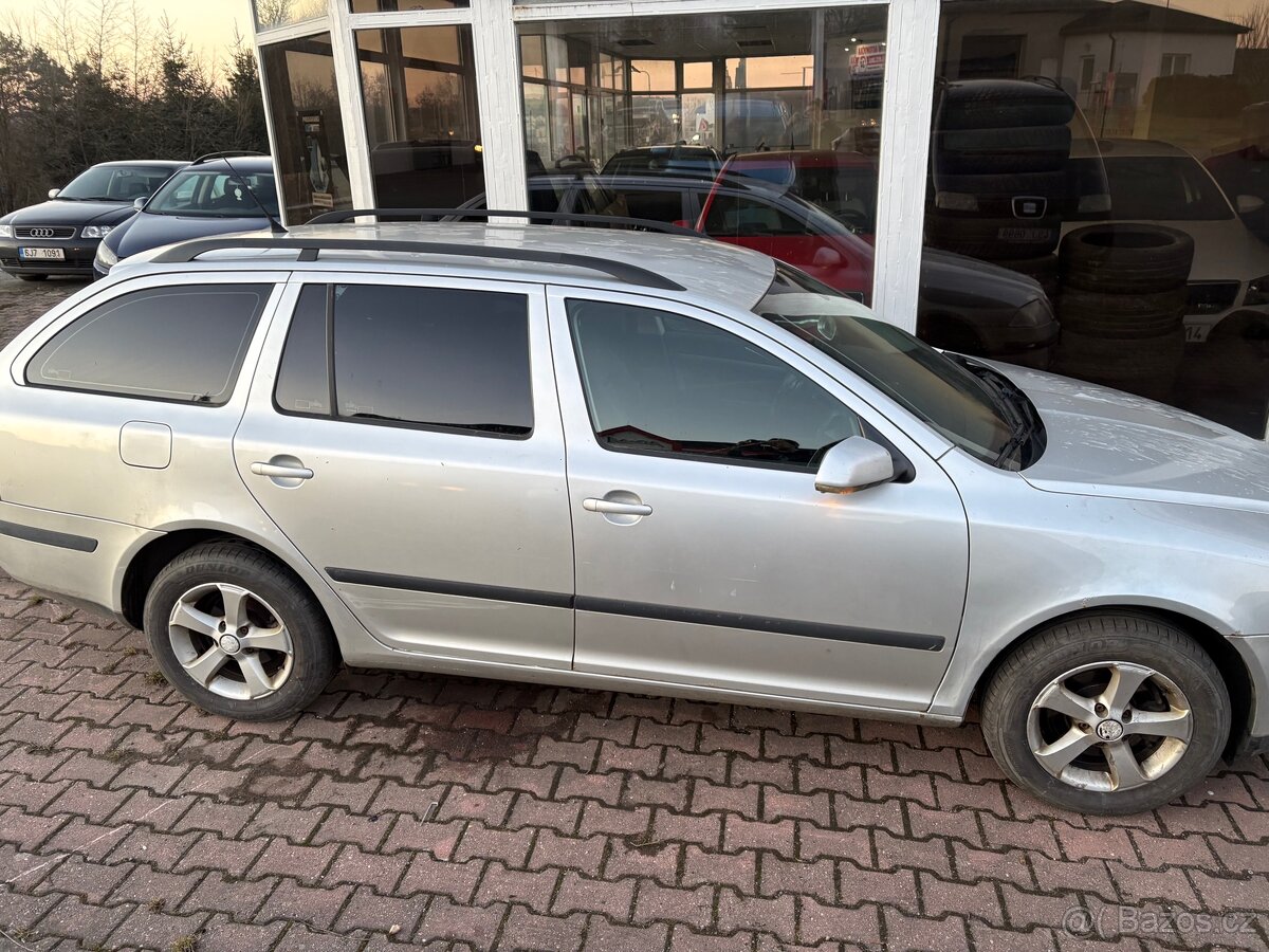 Škoda Octavia 2 - 2