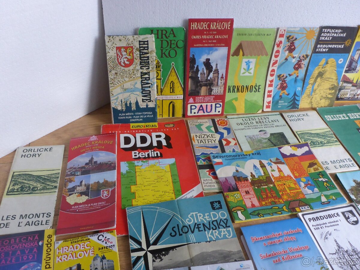 Turistické mapy, prospekty a průvodce - 2