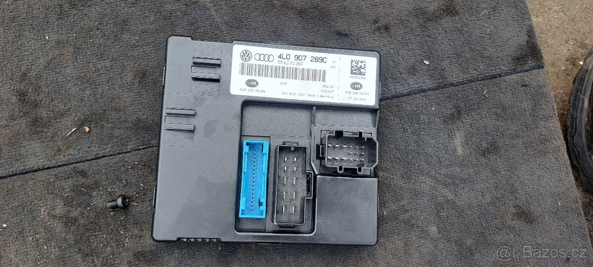 Ridici jednotka audi Q7 4L - 2