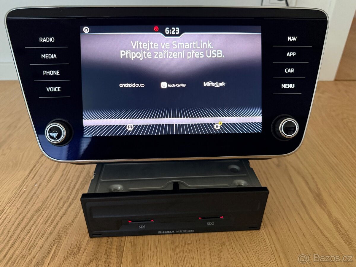 Radio s navigací Amundsen pro Škoda Superb 3 - 2