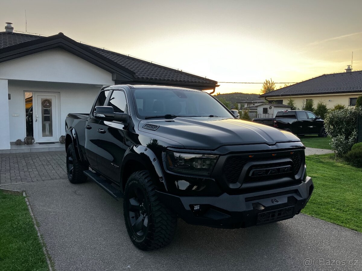 Dodge Ram 1500 5.7 HEMI - 4x4 - 2019 - OFFROAD PAKET