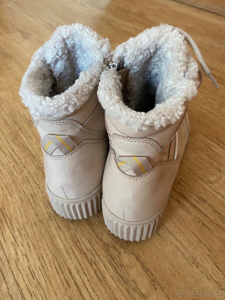 Tamaris zateplene bezove tenisky - 2