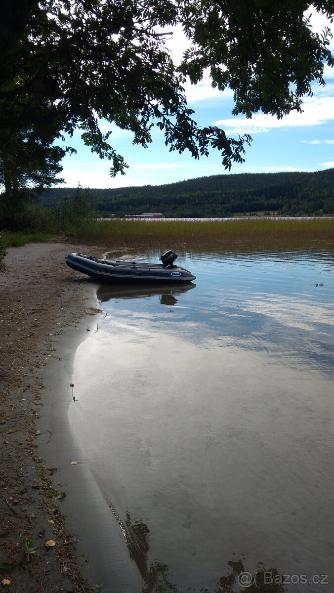 Motorový člun nafukovací - 2