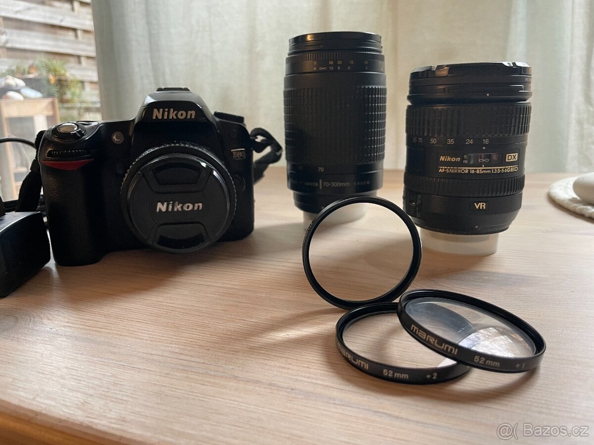Kompletní Nikon set D80, 3 objektivy, blesk, příslušenství - 2