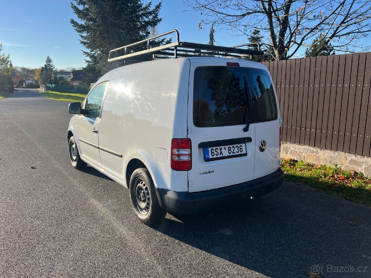 VOLKSWAGEN CADDY 2014 VESTAVBA HEZKÝ STAV - 2