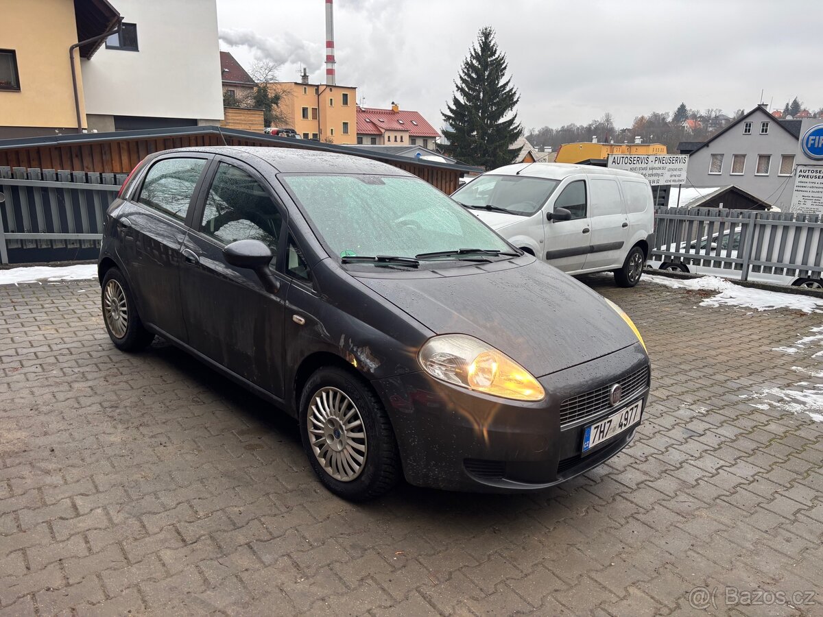 Fiat Grande 1,4 i. 57 Kw 5 dv - 2