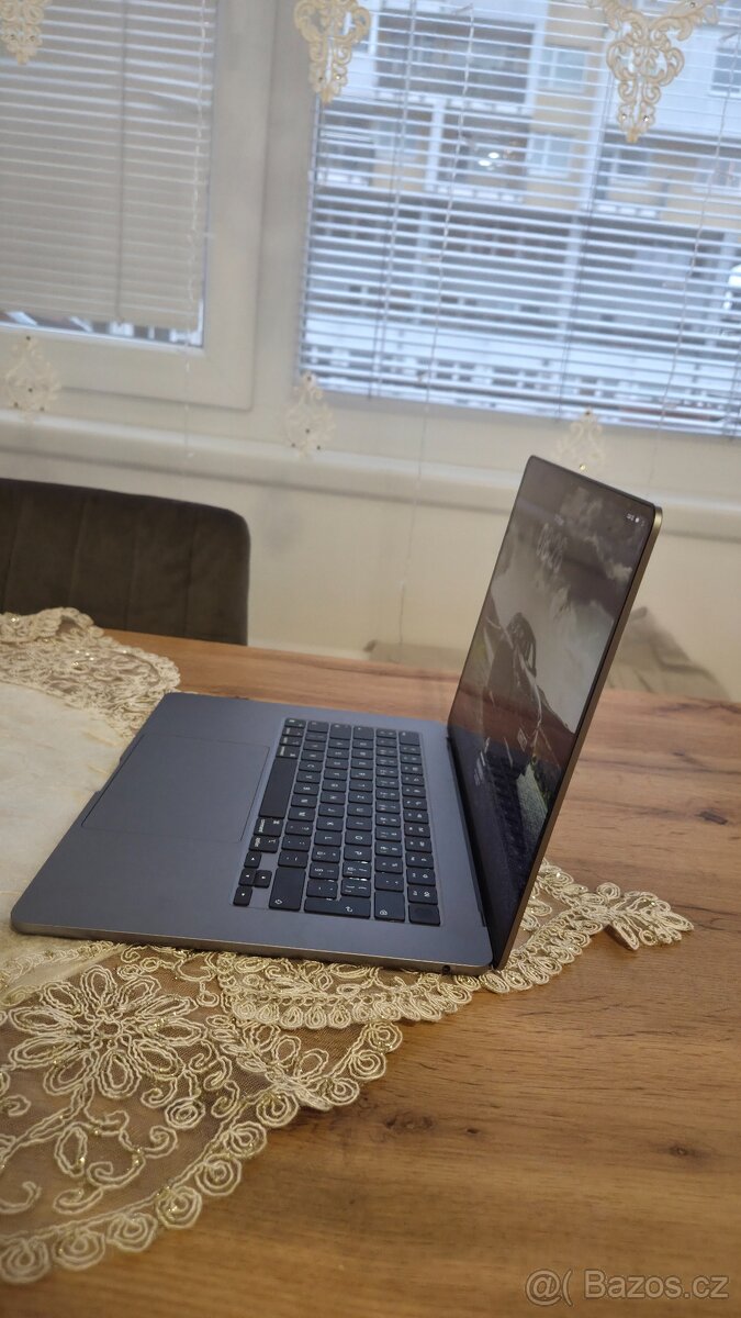 Apple Macbook Air 15,3 M2 8GB 512GB - 2